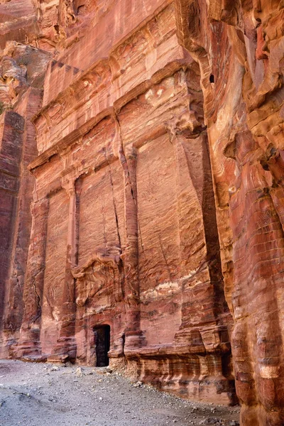 La strada delle facciate a Petra, Giordania — Foto Stock