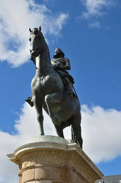 Estátua equestre do rei Philips III em Madrid — Fotografia de Stock