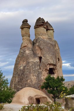 Kapadokya. Pasabag, keşişler Vadisi