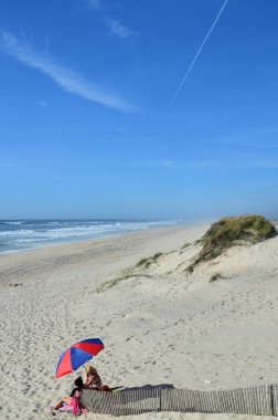 Costa Nova, Aveiro, Centro, Portekiz yakınlarında ünlü bir plaj.