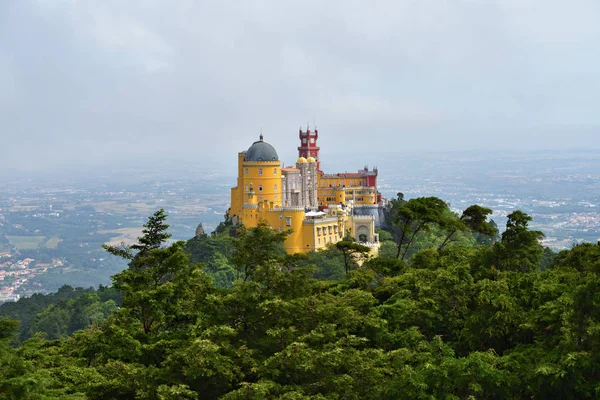 Sintra, Portugalsko v Pena národní palác — Stock fotografie