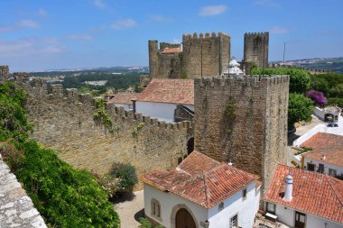 Obidos Köyü ve onun kale Portekiz