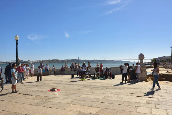 Straßenmusiker in Lissabon, Portugal. — Stockfoto