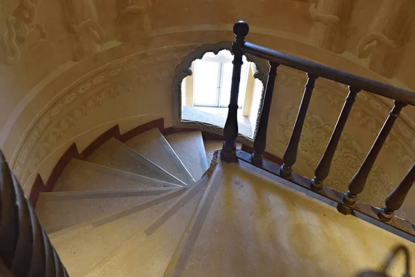 Spiral staircase in Pena National Palace, Portugal — Stock Photo, Image
