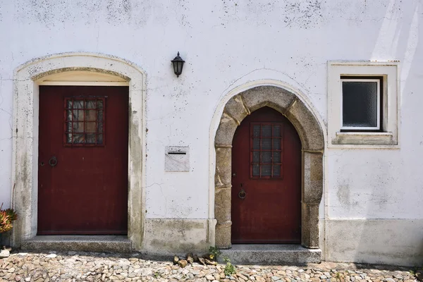 En las calles de la pintoresca ciudad de Evoramonte, Portugal — Foto de Stock