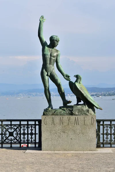 Estatua de Ganymed en Zurich Suiza —  Fotos de Stock