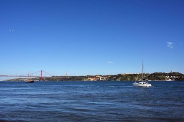Tagus Nehri, Lizbon Portekiz