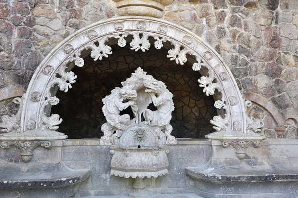 Fontanna w Sintra, Portugalia — Zdjęcie stockowe