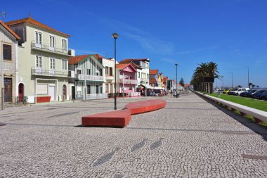 Çizgili renkli evler, Costa Nova, Beira Litoral, Portekiz, Eur