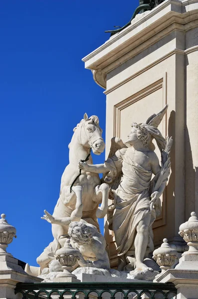 Deel van de beeldhouwkunst koning Jose ik in Lissabon, Portugal — Stockfoto