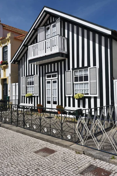 Striped colored houses, Costa Nova, Beira Litoral, Portugal, Eur — Stock Photo, Image