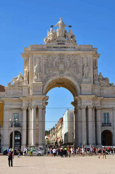 Arco trionfale in Piazza del Commercio, Lisbona, Portogallo — Foto Stock