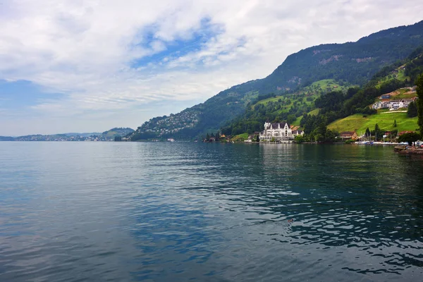 Paisaje del lago Luzern —  Fotos de Stock