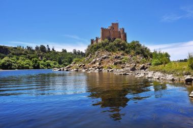 Almourol Ortaçağ Kalesi Ribatejo, Portekiz