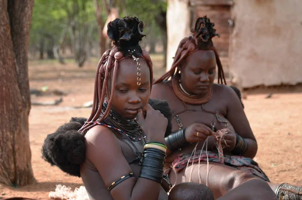 Himba kobiet, Namibia — Zdjęcie stockowe