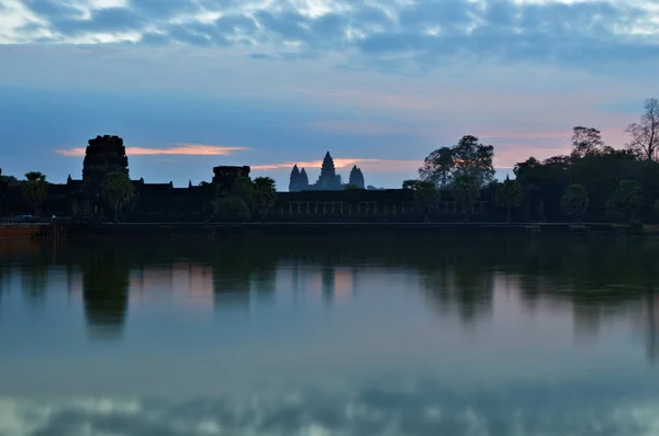 Angkor wat chrám v Kambodži — Stock fotografie