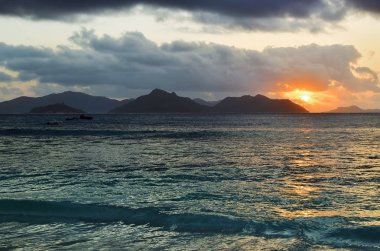 Günbatımı, Seychelles adaları