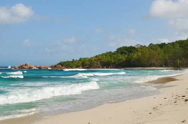 Isole Seychelles, La Digue, Anse Spiaggia di Cocos — Foto Stock