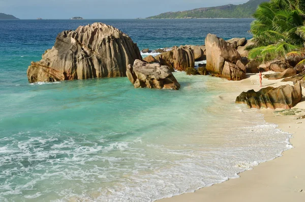 Tropical beach, Seychelles islands, La Digue — Stock Photo, Image