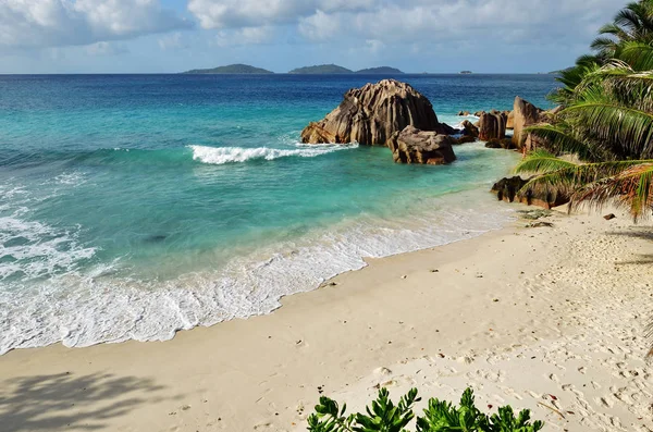 Тропический пляж, Сейшельские острова, La Digue — стоковое фото