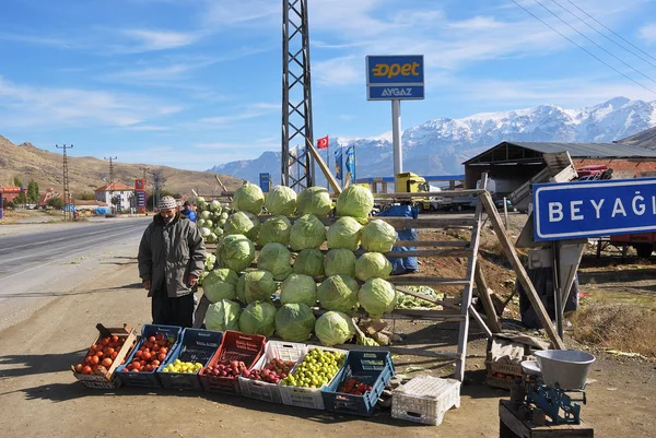 Sprzedawców na drodze w Turcji — Zdjęcie stockowe