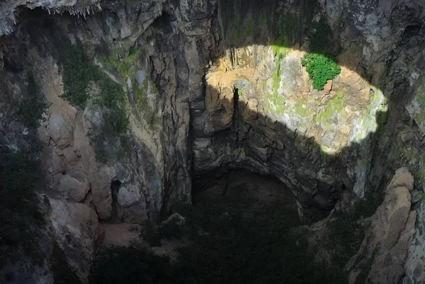 Hell Hollow cave. Turkey — Stock Photo, Image