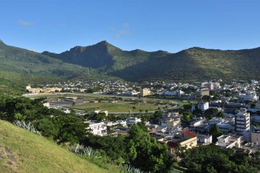Fort Adelaide Mauritius Port Louis başkenti üzerinde gözlem güverteden görüntüleyin. Champ de Mars Racecourse 