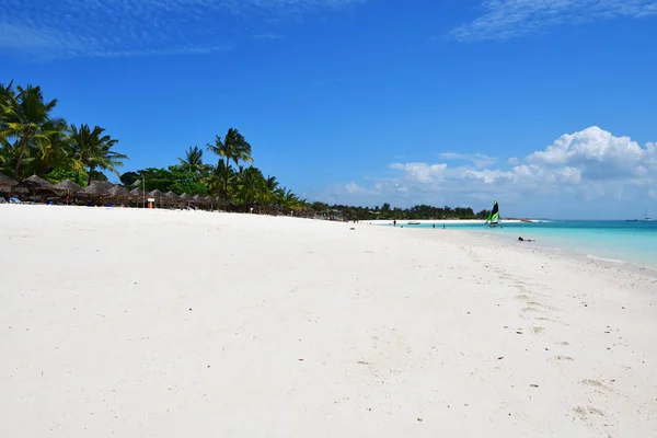 Zanzibar, Tanzania, Afryka. Plaża Kendwa — Zdjęcie stockowe