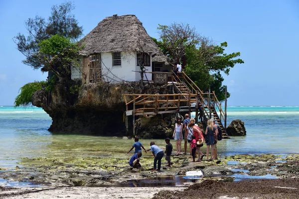 Le célèbre restaurant Rock endroit incroyable, Pingwe, Zanzibar, T — Photo