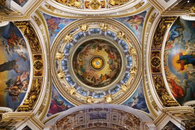 Saint Petersburg 'daki Saint Isaac Katedrali' nin içleri. Russ!