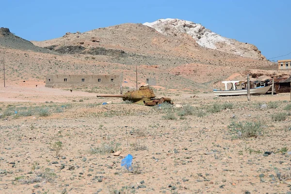 Rusty Soviet Battle Tank Qalansiya Village Lagoon Detwahat Socotra Island — Stock Photo, Image