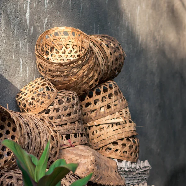 빈 바구니의 더미 — 스톡 사진