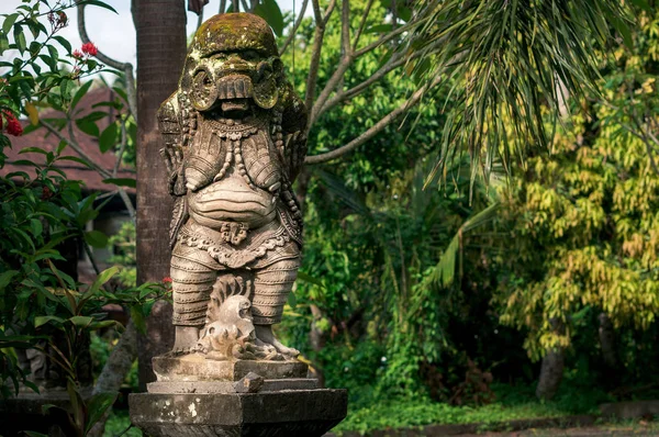 Balinese demon — Stockfoto