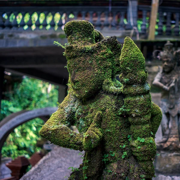 Escultura balinesa tradicional — Foto de Stock