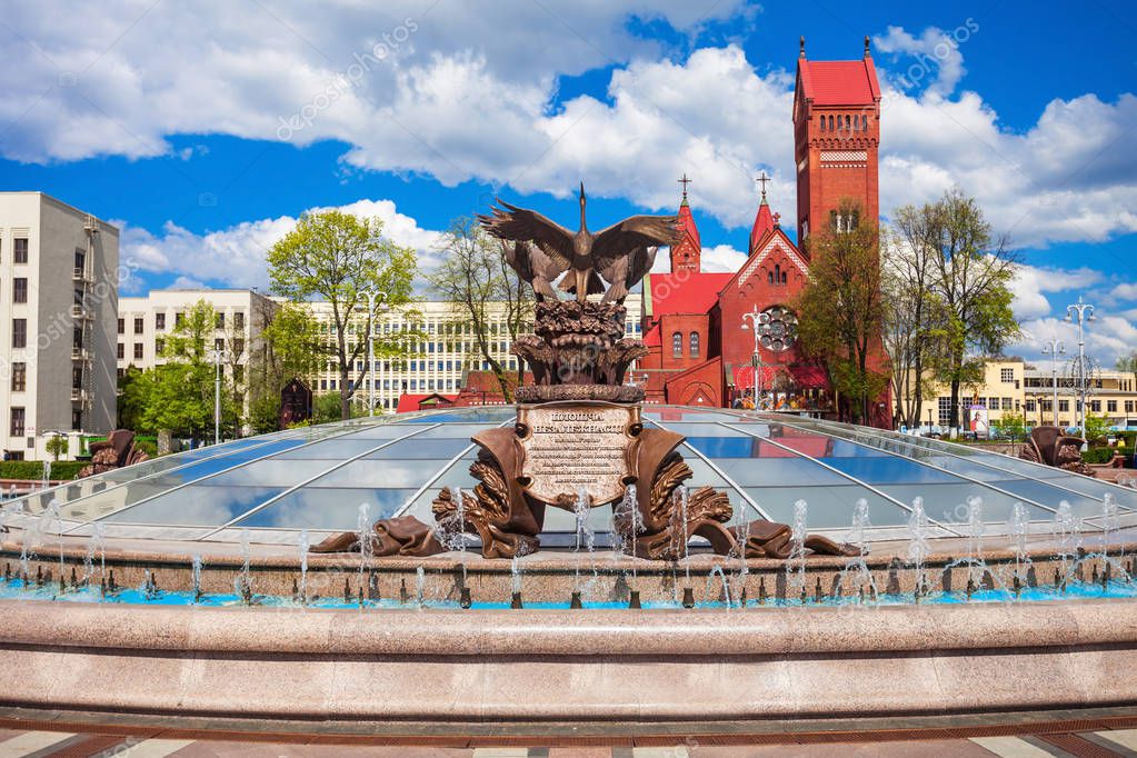 Белоруссия минск достопримечательности столица. Прага город мосты. Экскурсия на автобусе. Экскурсионные туры из минска 2024. Мирский и несвижский замки.