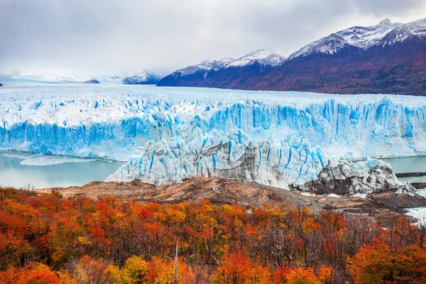 Der Perito-Moreno-Gletscher — Stockfoto