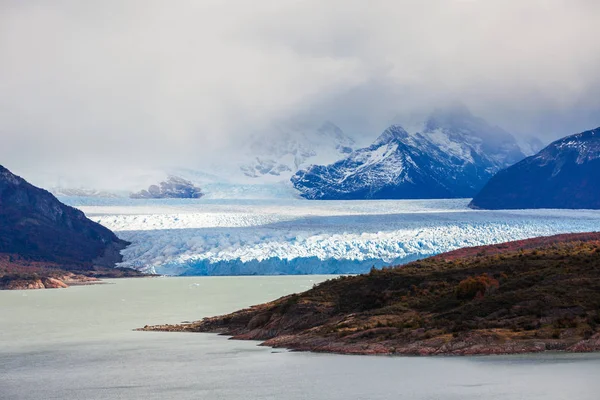 Der Perito-Moreno-Gletscher — Stockfoto