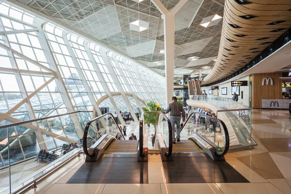 Baku Heydar Aliyev Aeropuerto —  Fotos de Stock