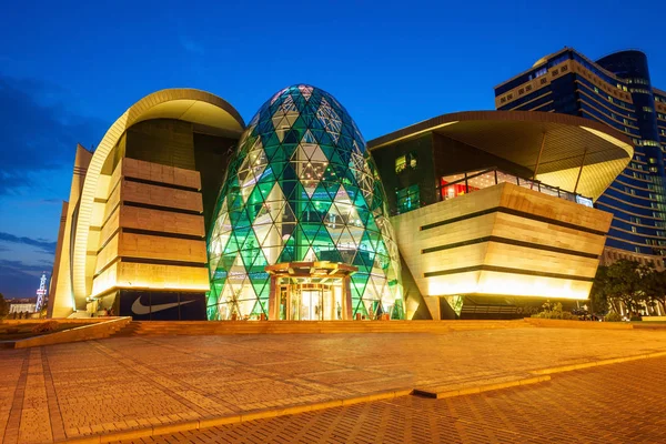 Centro comercial en Bakú —  Fotos de Stock