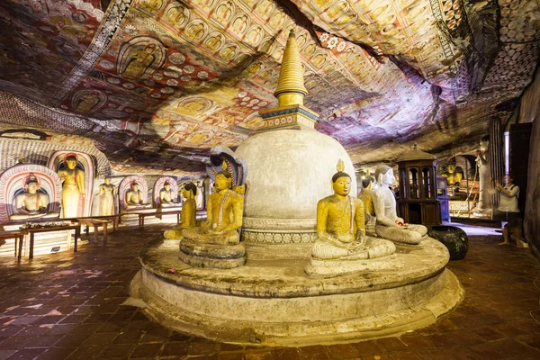 Templo de la Cueva de Oro Dambulla —  Fotos de Stock