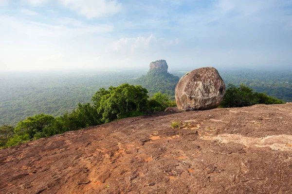 Sigiriya rots, Sri Lanka — Stockfoto