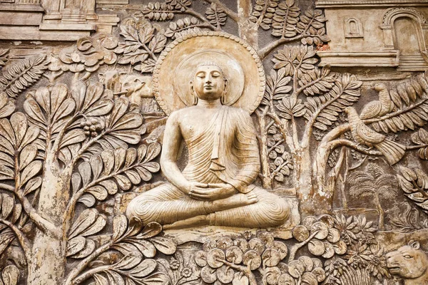 Gangaramaya tempel i colombo — Stockfoto