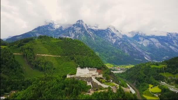 Hohenwerfen 城堡空中奥地利 — 图库视频影像