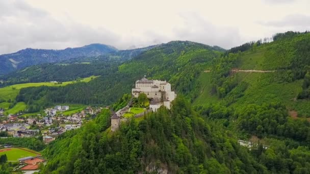 Κάστρο Hohenwerfen εναέρια, Αυστρία — Αρχείο Βίντεο