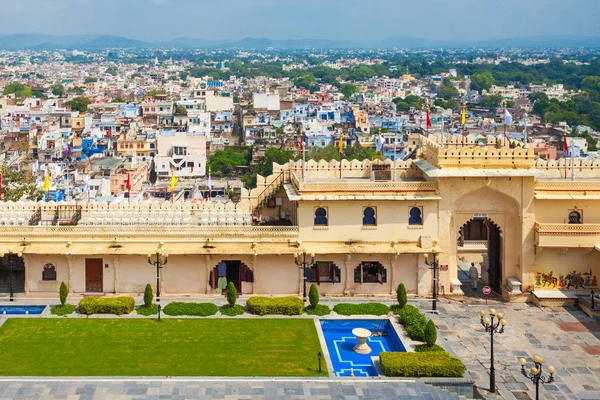 Palazzo della città di Udaipur — Foto Stock