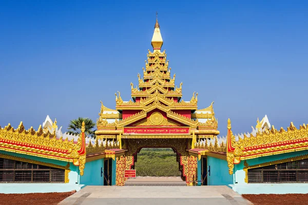 Global Vipassana Pagoda — Stock Photo, Image