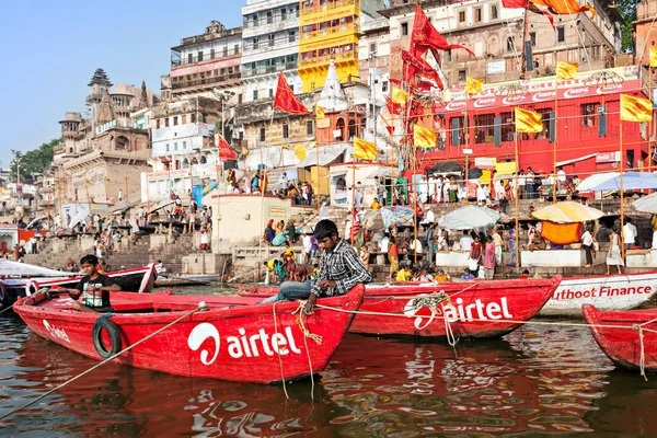 Varanasi ghats i Indien — Stockfoto