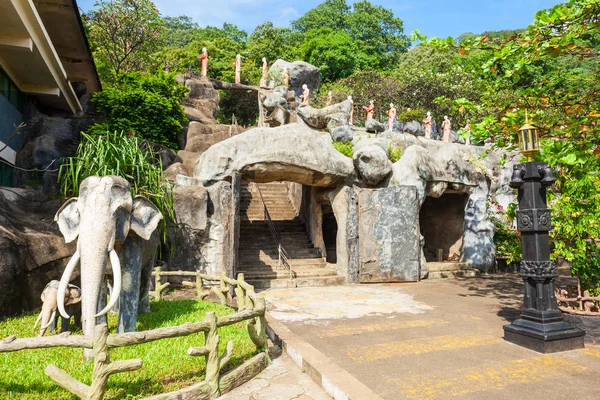 Templo de la Cueva de Oro Dambulla —  Fotos de Stock