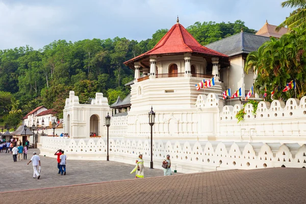 Temple de la relique de la dent sacrée — Photo