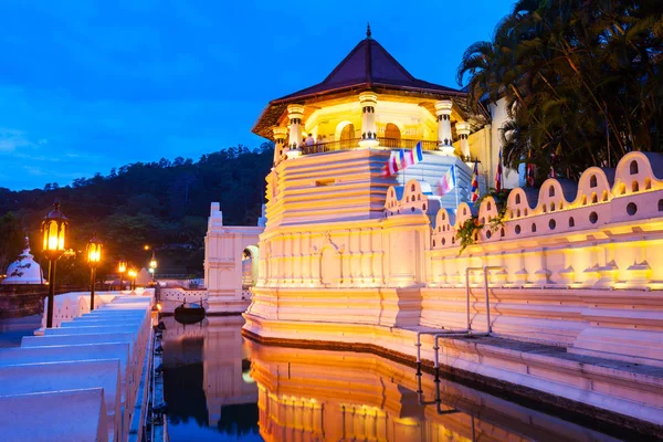 歯の遺物の神聖な寺院 — ストック写真